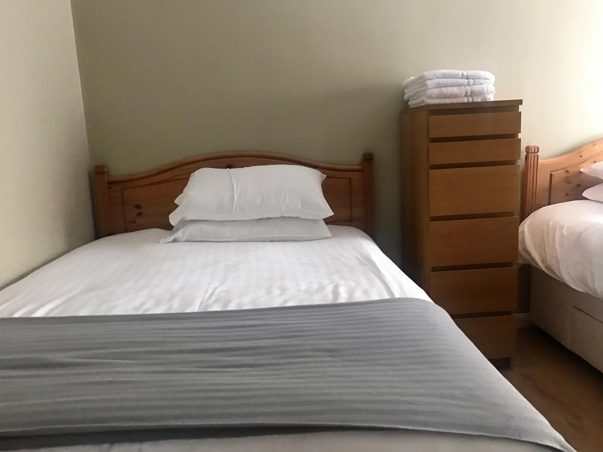 The New Clifton House Hotel Newcastle upon Tyne Room photo