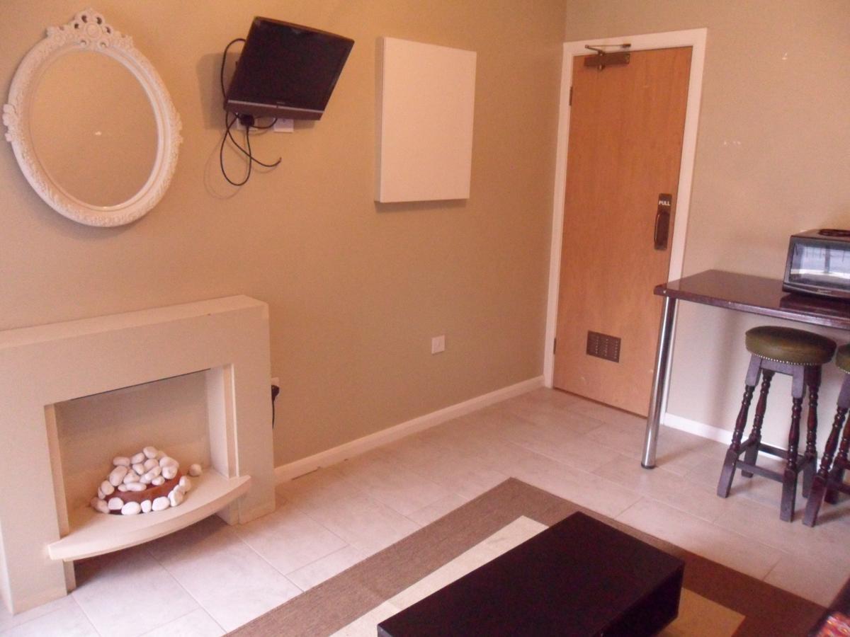 The New Clifton House Hotel Newcastle upon Tyne Room photo