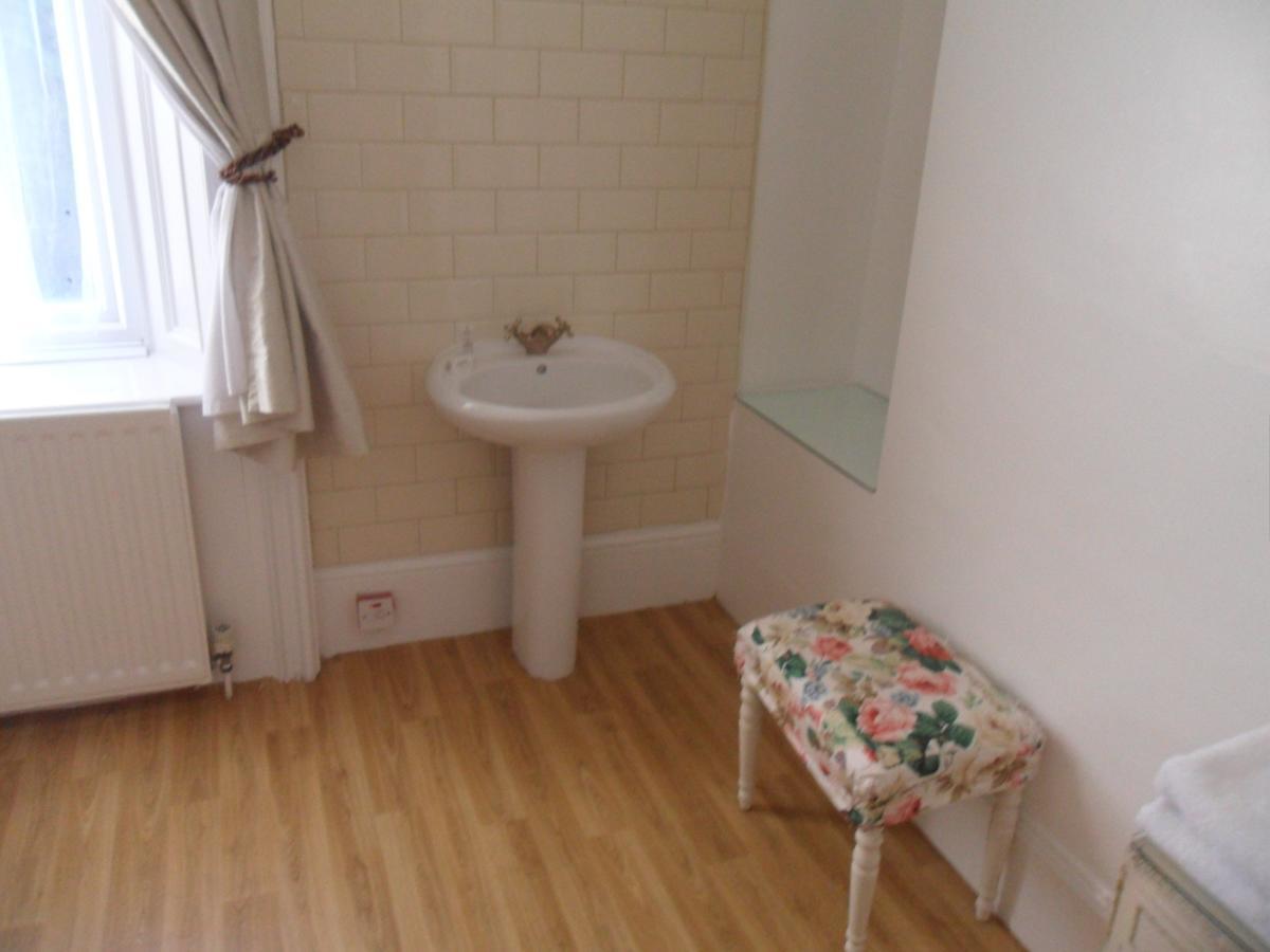 The New Clifton House Hotel Newcastle upon Tyne Room photo
